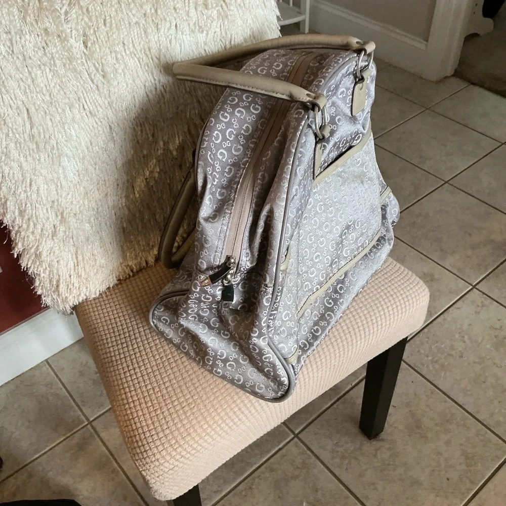 Guess Beige and Gray Travel Bag - Picture 5 of 7